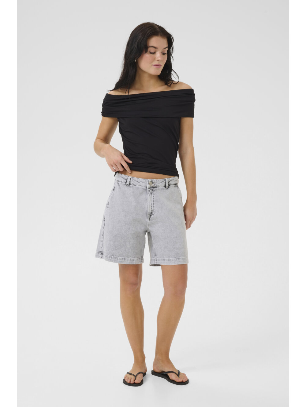 My Essential Wardrobe - VistaMW Off Shoulder Top