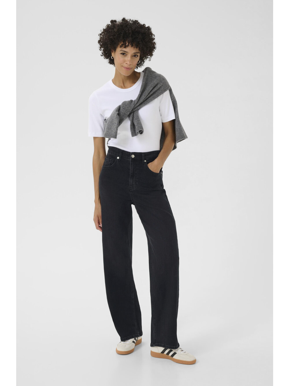 Part Two - SimonaPW JE