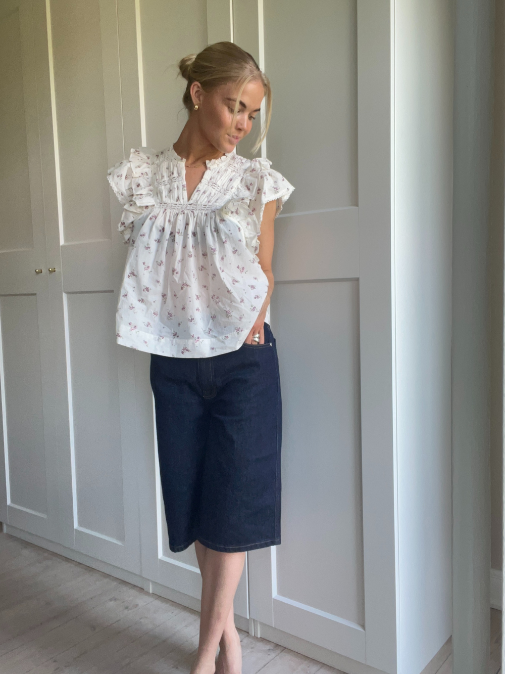 Neo Noir - Jayla Small Blossom Top