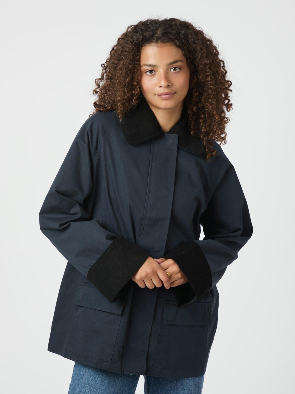 Neo Noir - Anastacia Cord Jakke