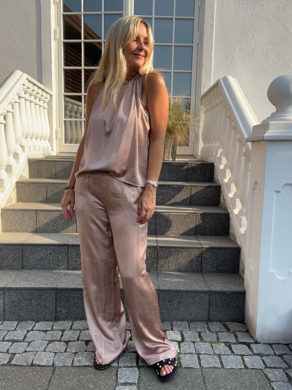 Continue - liva solid top