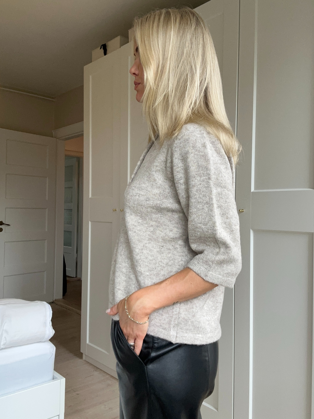 Continue - Naima Strik