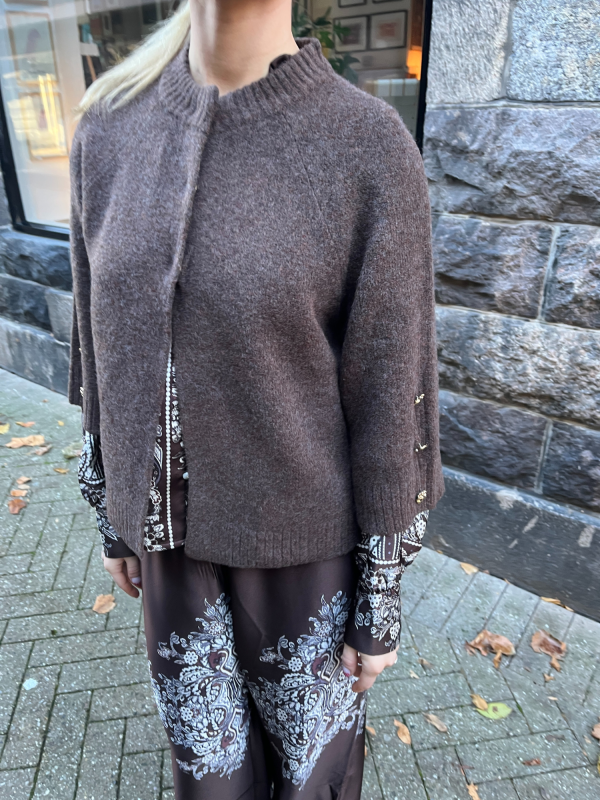 Continue - Anna Strik