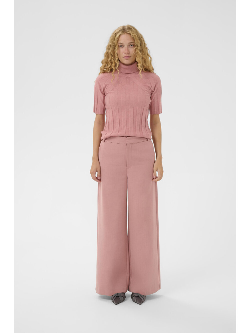 InWear - NIKOLAIW KELLSIE SS PULLOVER