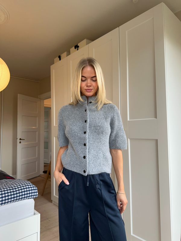 Gestuz - AlphaGZ ss short cardigan NOOS Gestuz - AlphaGZ ss short cardigan NOOS