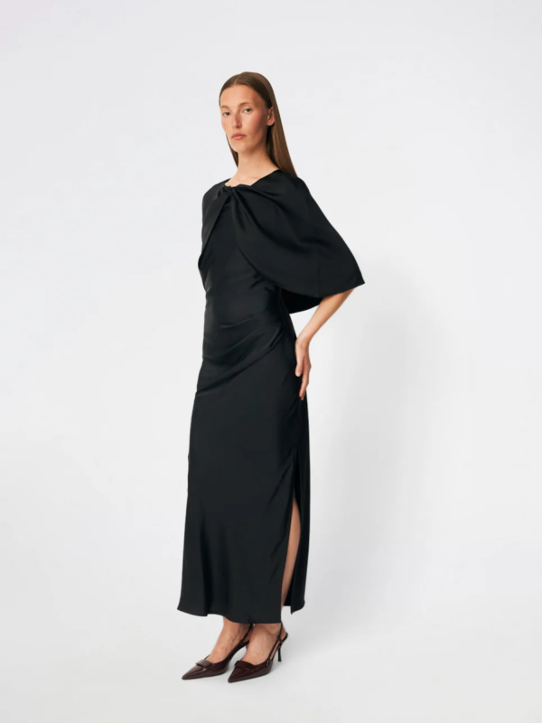 Modström - Tailormd cape Modström - Tailormd cape