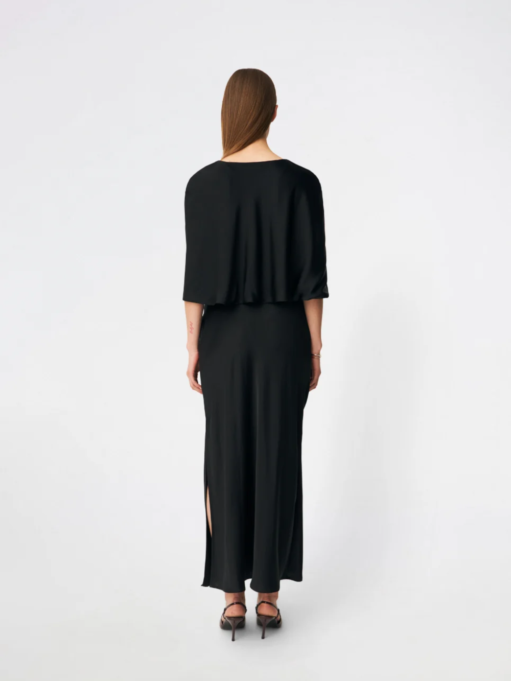 Modström - Tailormd cape