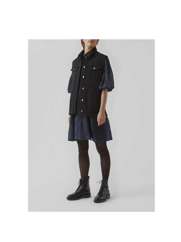 Modström - Nour Vest 
