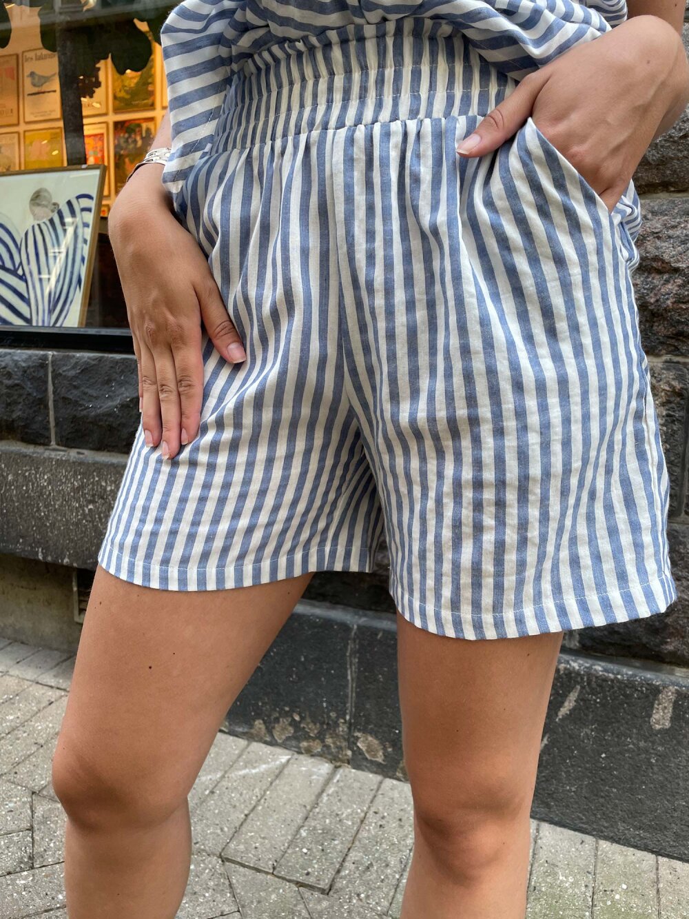 Continue - Evy Shorts 