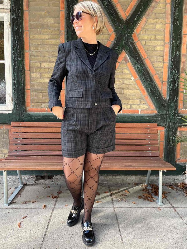 Copenhagen Muse - Tailor Check Short